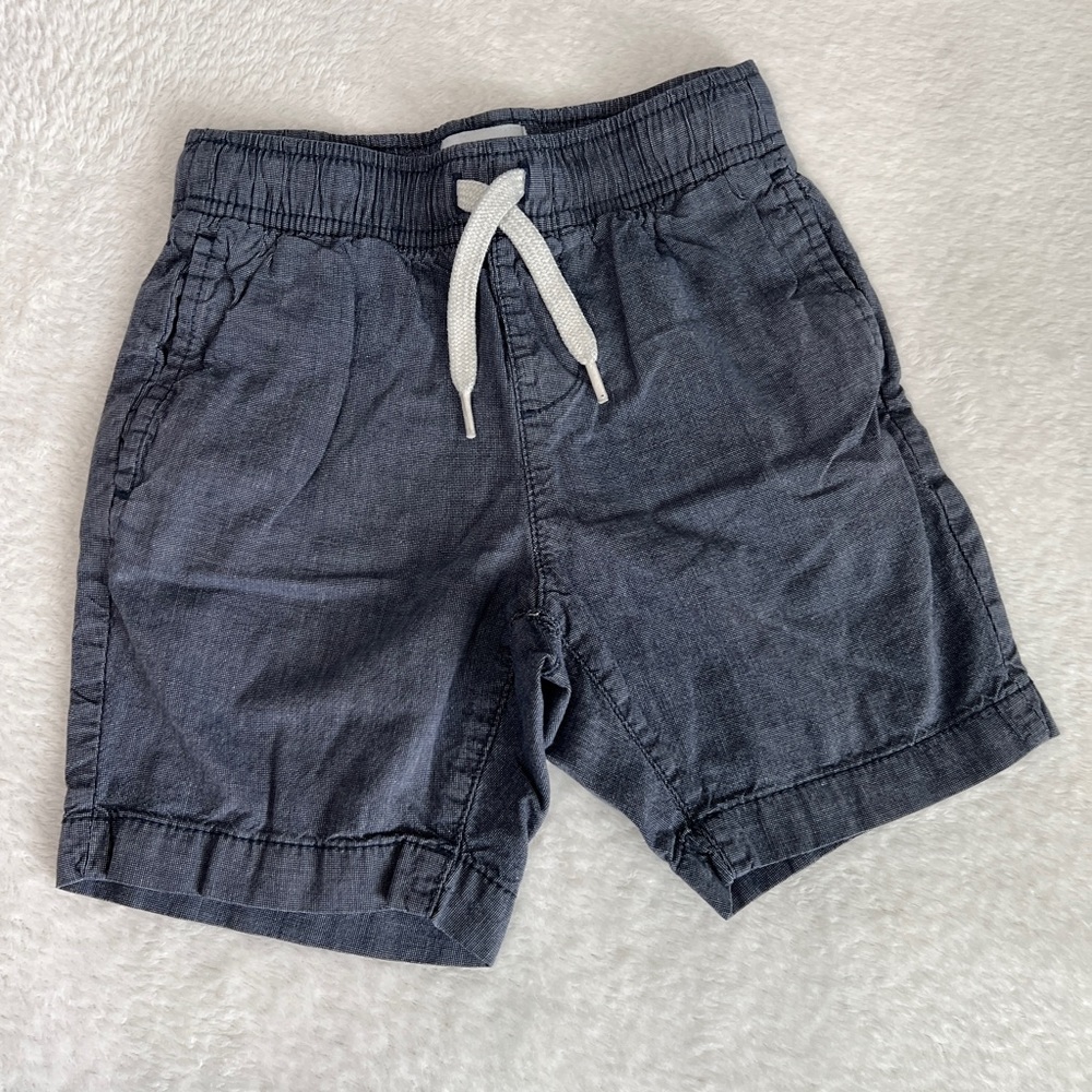 Old Navy Blue Shorts for Boys, Size XS (5), 100% Cotton, Like New